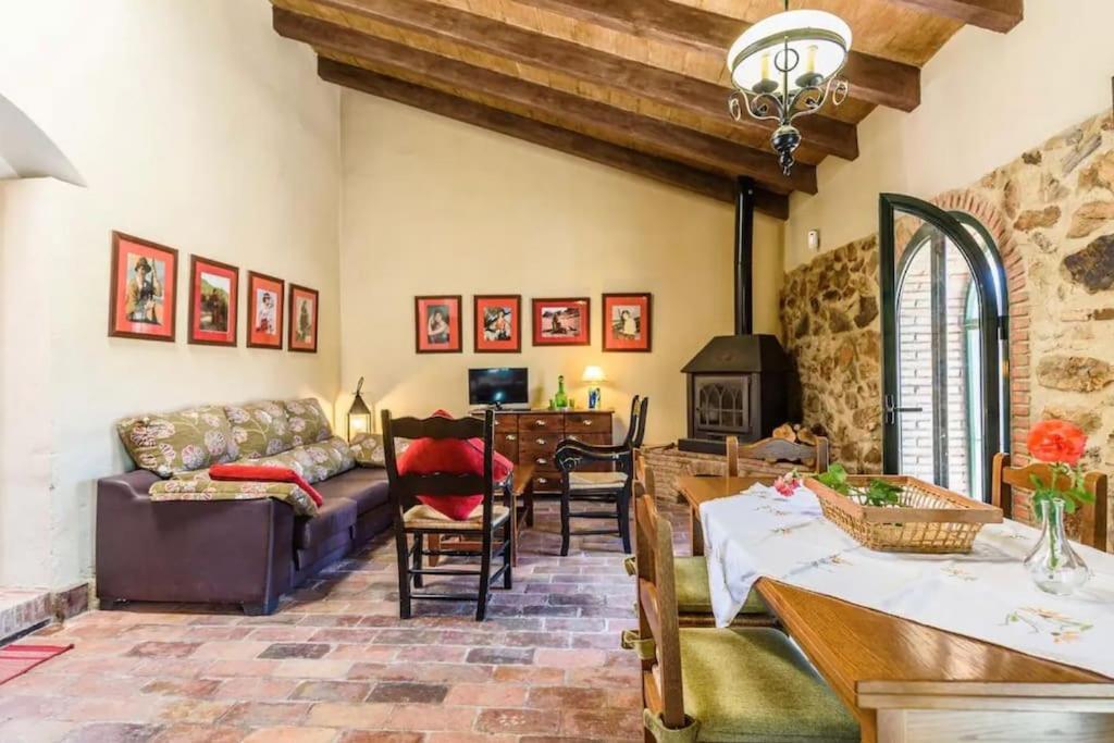 Вилла Casa Cortijo En Dehesa Sierra Leon Ла-Пуэбла-де-лос-Инфантес Экстерьер фото